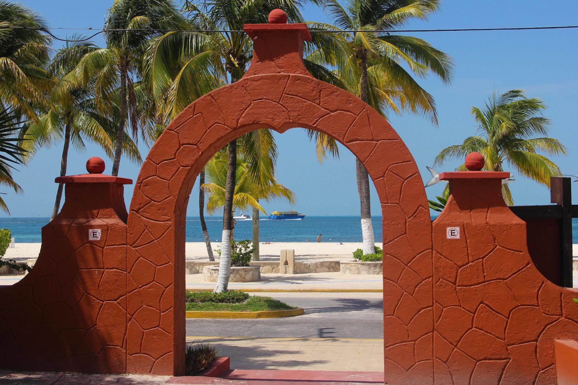 Hotel Posada Del Mar Isla Mujeres Exterior photo