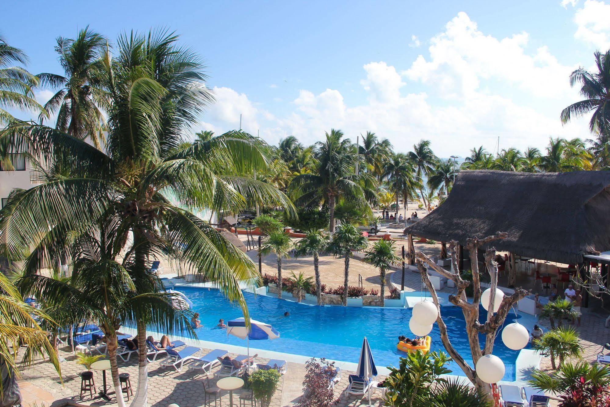 Hotel Posada Del Mar Isla Mujeres Exterior photo